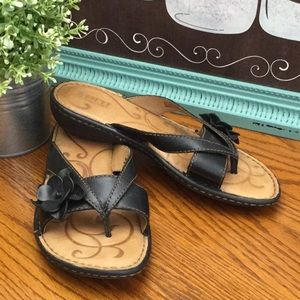 Leather flower flip flops